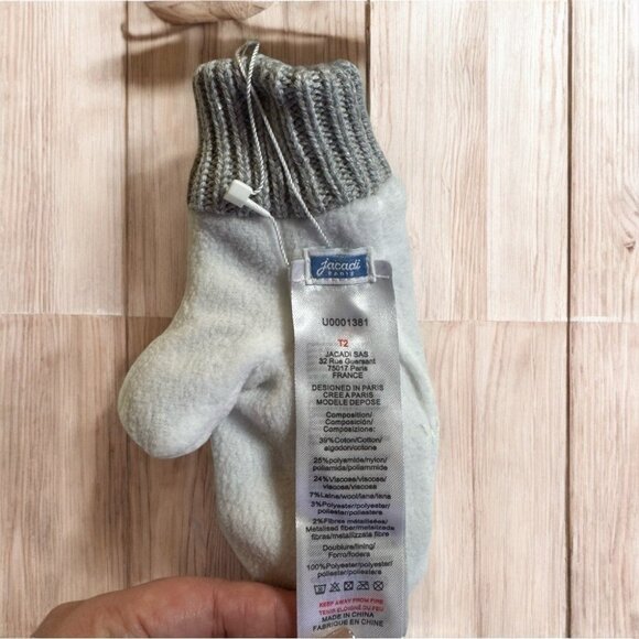 NWT Jacadi Silver Knit and Fleece Mitten - Picture 2 of 3